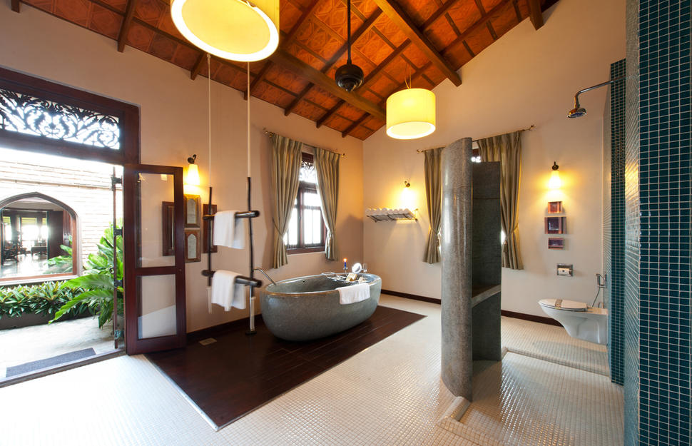 Manel Suite bathroom