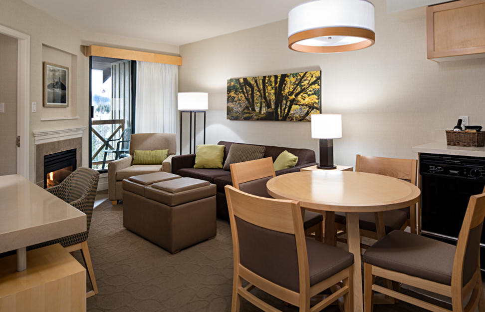 1-Bedroom Suite
