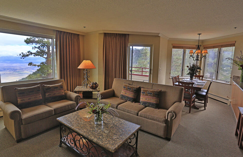 Suite Living Room