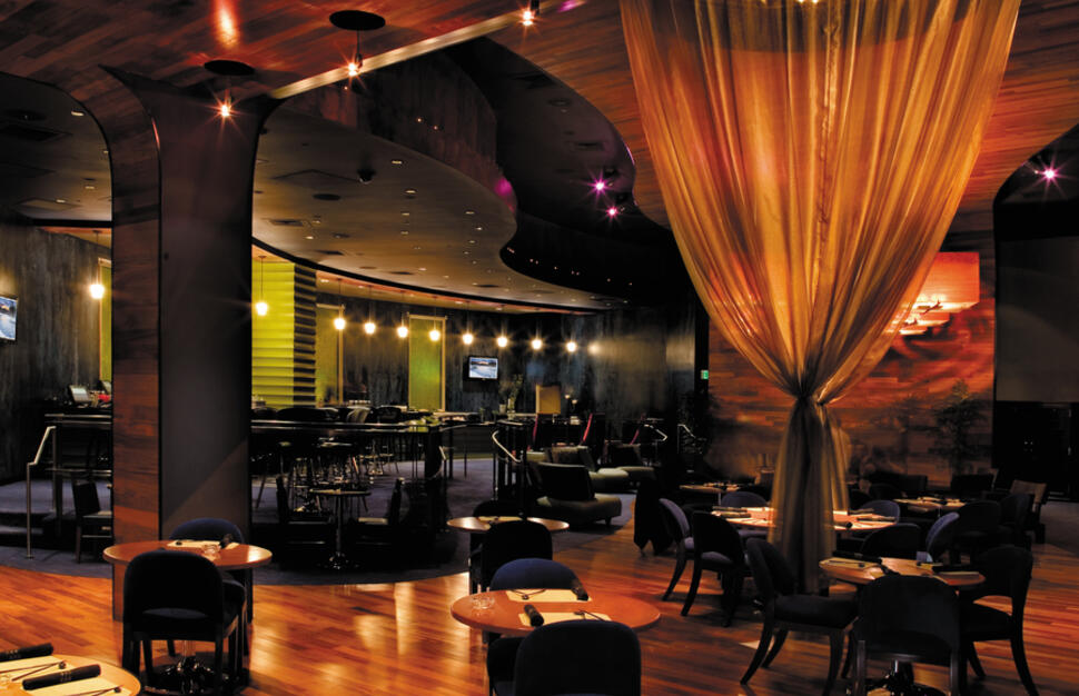 Opal Ultra Lounge