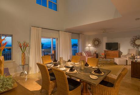 Italian Concierge Family Suite with Kids Room