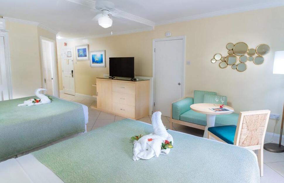 Deluxe Beachfront Room