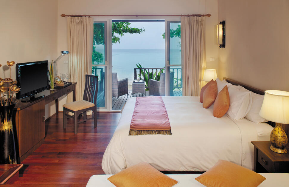 Coral Beach Studio, Holiday Inn Resort Phi Phi, Thailand, Far East.
