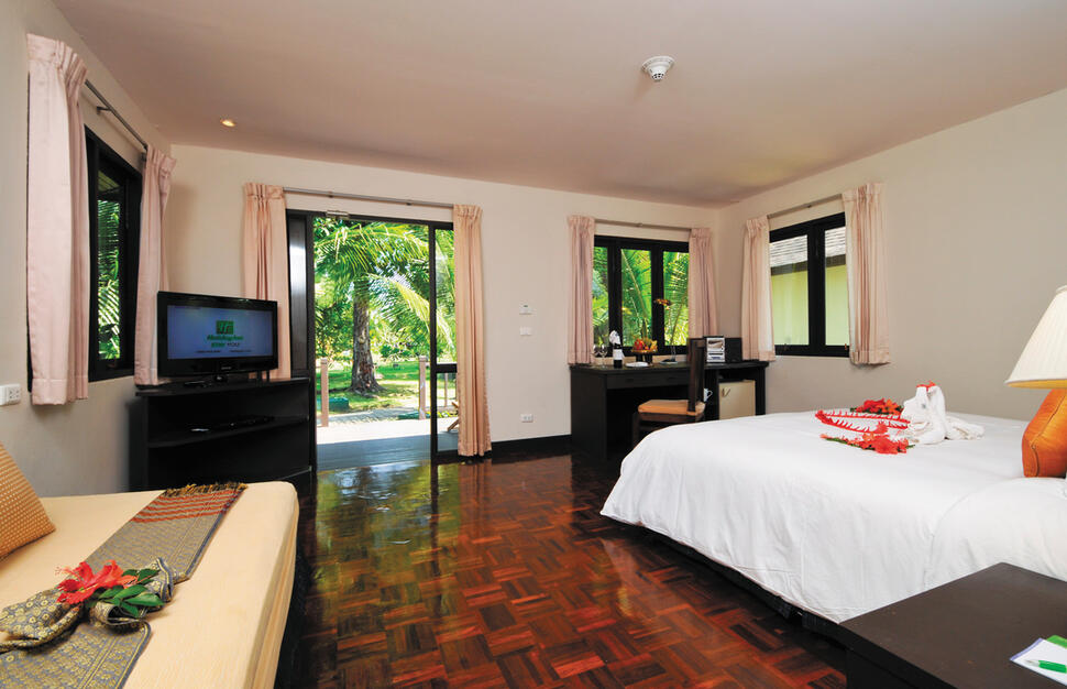 Garden Bungalow, Holiday Inn Resort Phi Phi, Thailand, Far East.