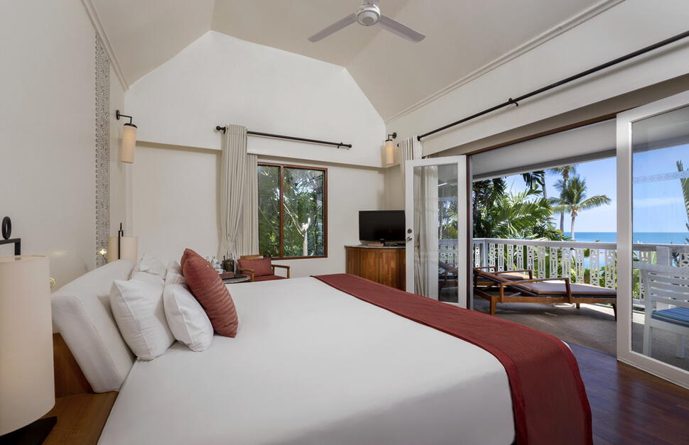 Deluxe ocean view villa