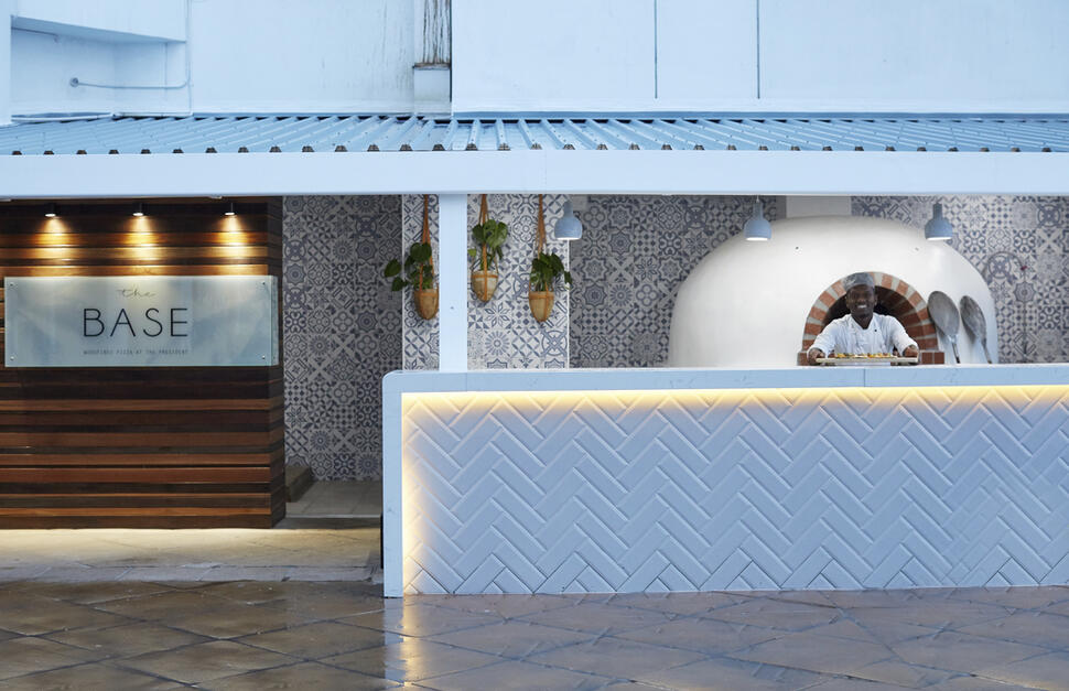 The Deck Bar