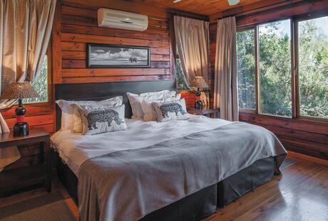 Kariega Main Lodge