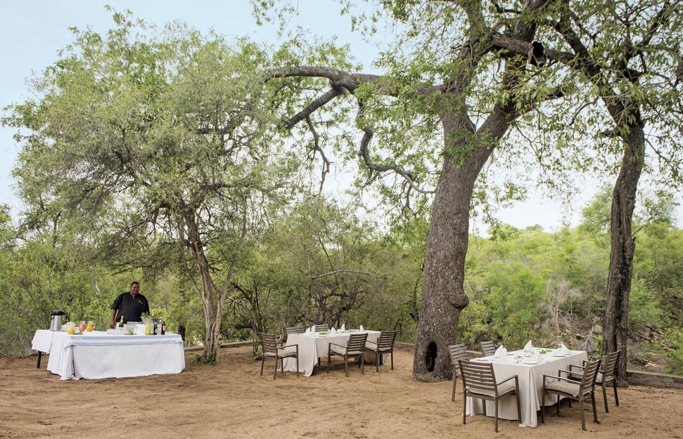 Bush breakfast