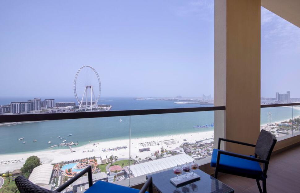 Seafront One Bedroom Suite with Balcony View