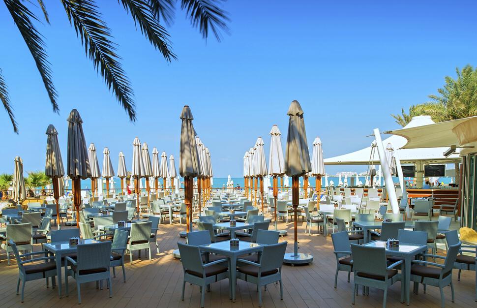 H2O Pool Bar and Restaurant