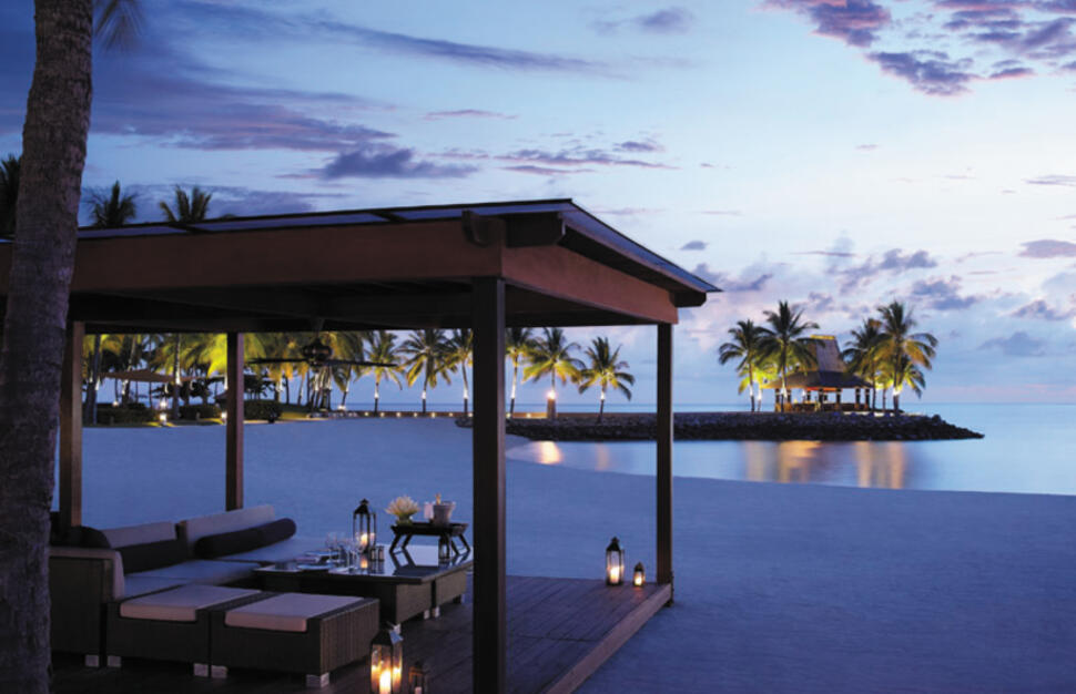 Coco-Joe's Cabana, Shangri-La's Tanjung Aru Resort & Spa, Borneo, Far East
