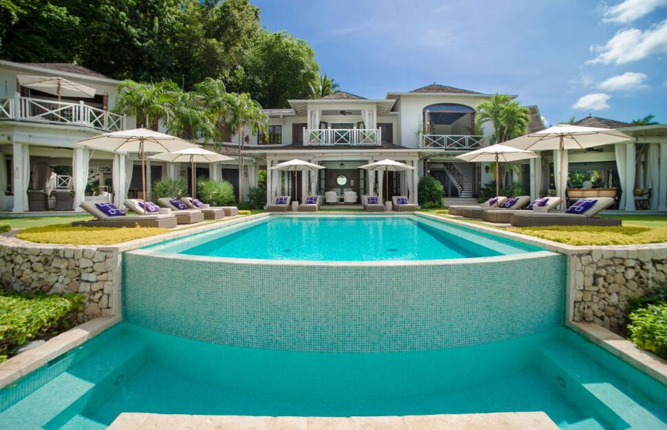 6 Bedroom VIlla