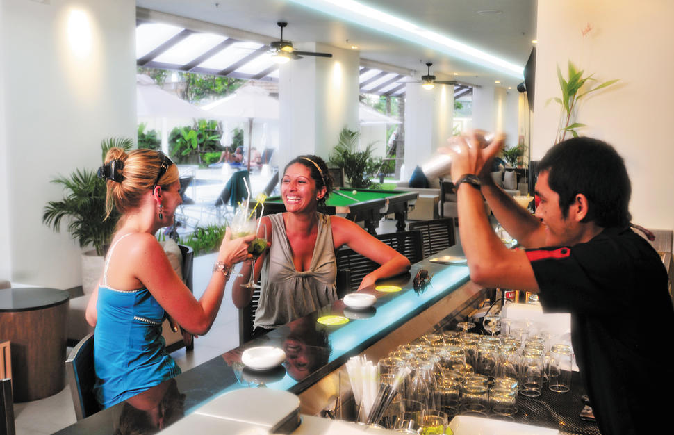 Lobby bar