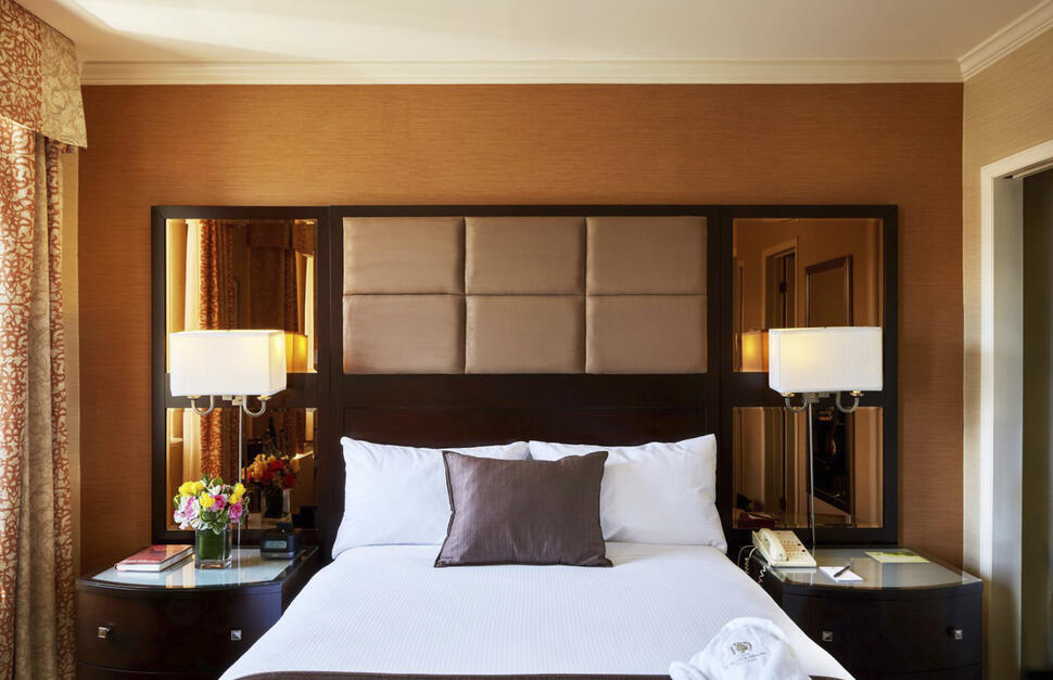 Classic Queen Room