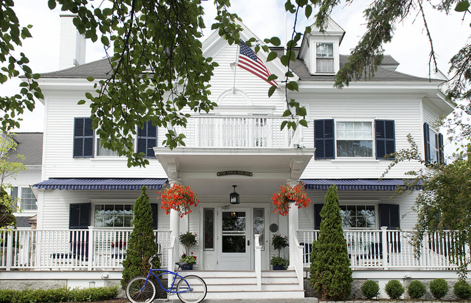 Lobby, Kennebunkport Inn, Maine, USA