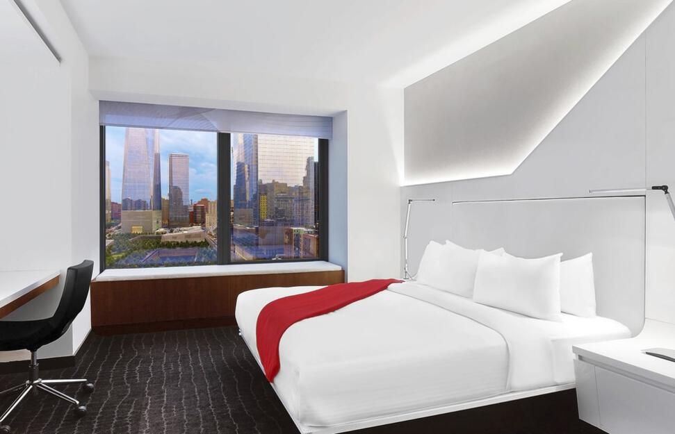 Spectacular Room
