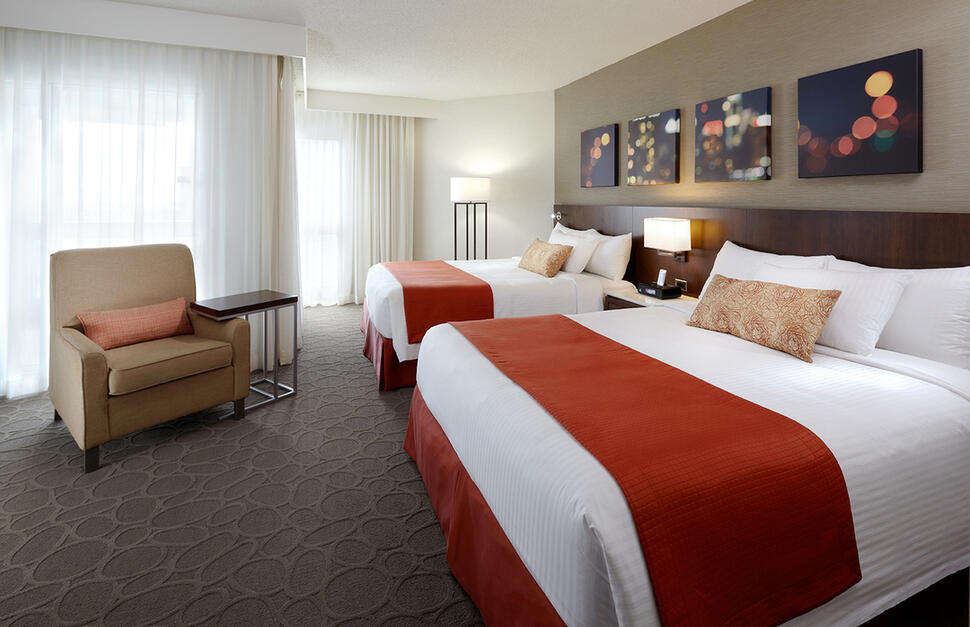 Queen Guest Room