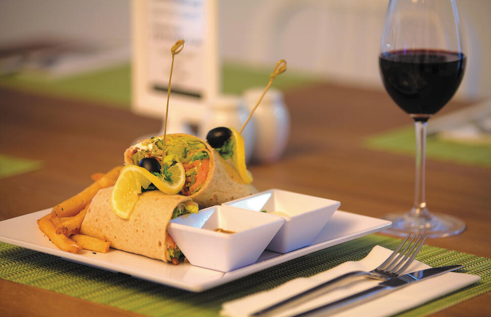 Mermaid Café & Bistro, Pestana South Beach, Miami