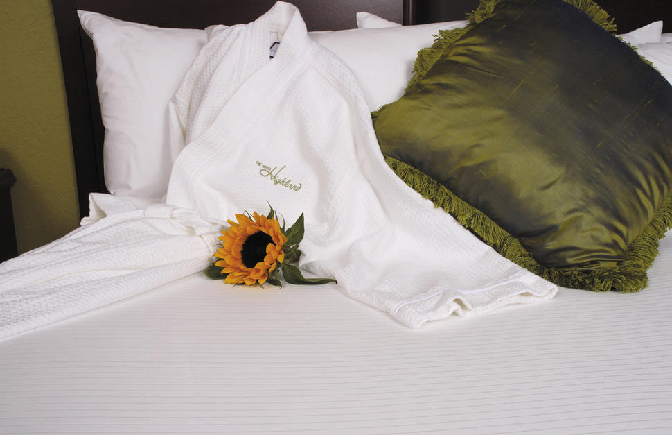 King Room, The Hotel Highland at Five Points South, Alabama, Southern USA