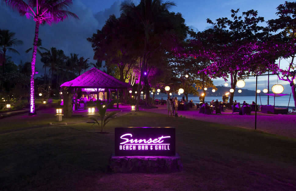Sunset Beach Bar & Grill