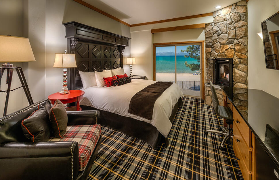 Superior Lakefront Room