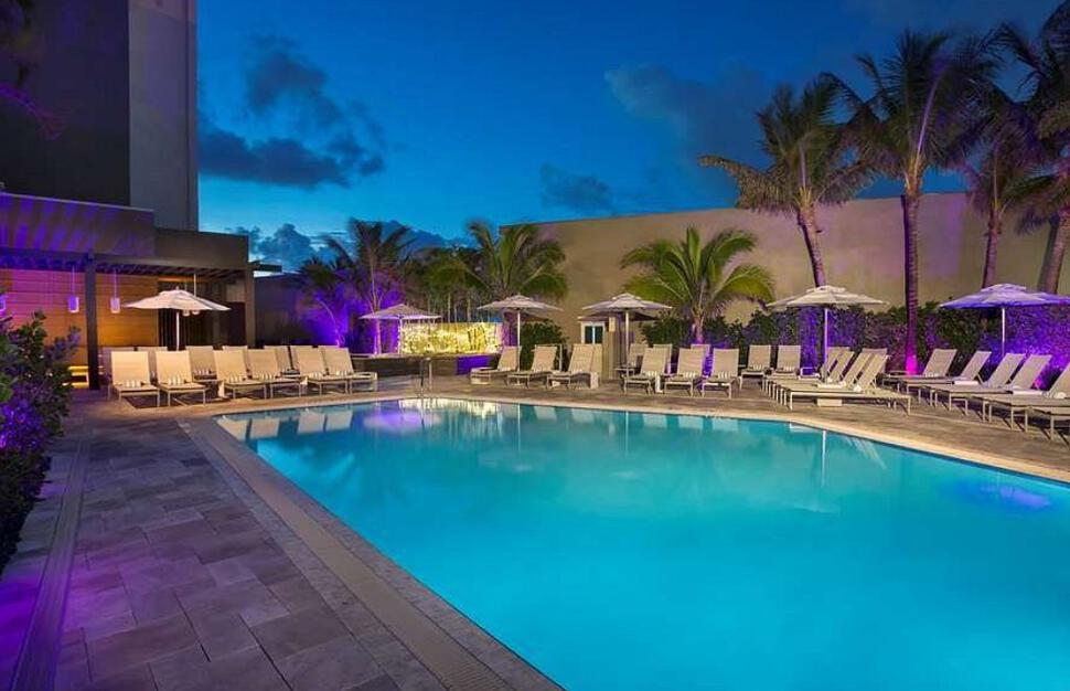 Deluxe Ocean View Room, Sonesta Fort Lauderdale, Florida