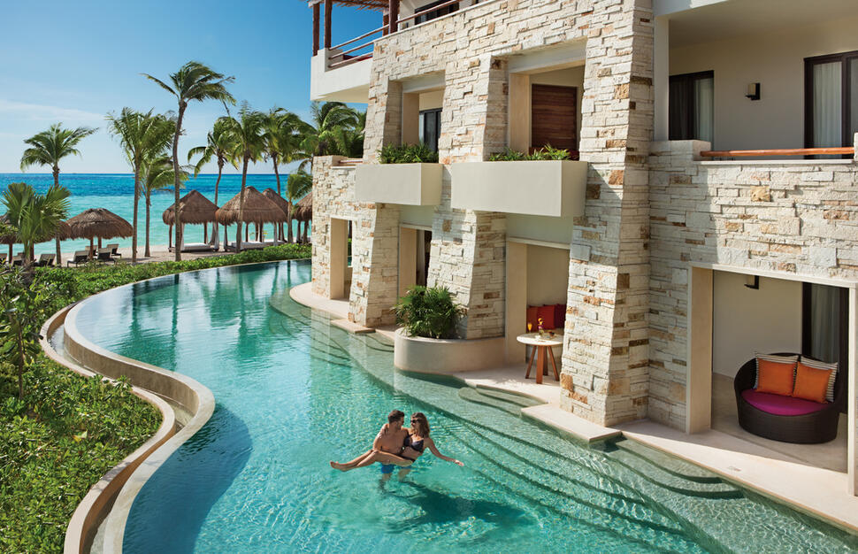 Swim-Out Suite