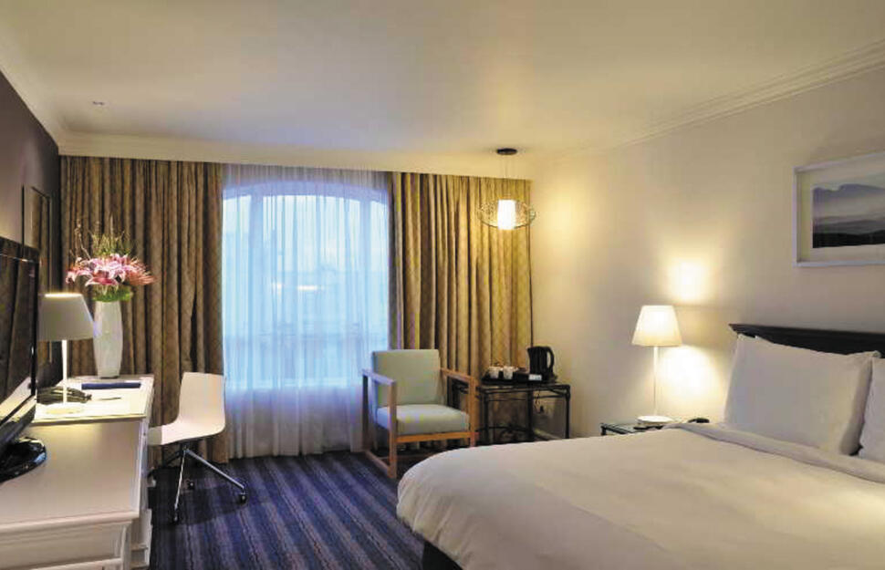 Standard Room, Radisson Blu Hotel Waterfront, Cape Town, South Africa