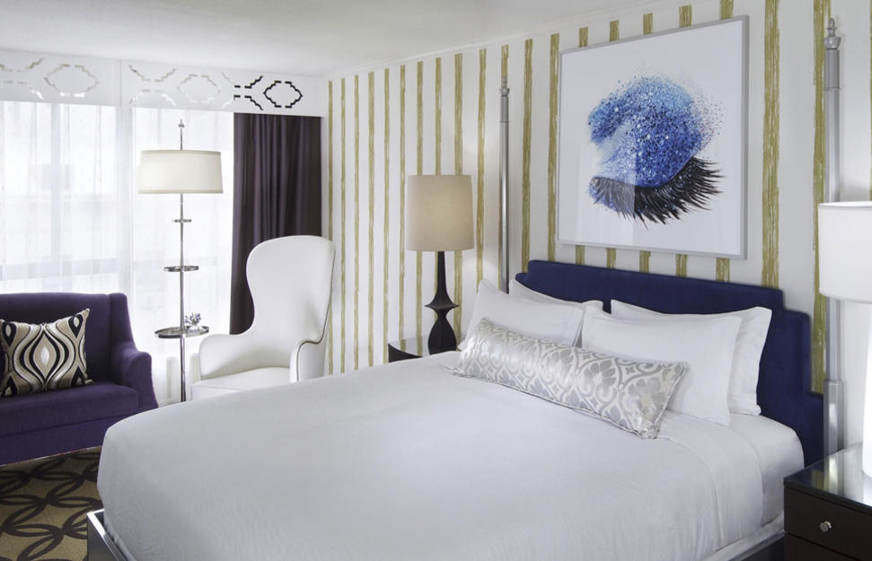 Queen Deluxe Room