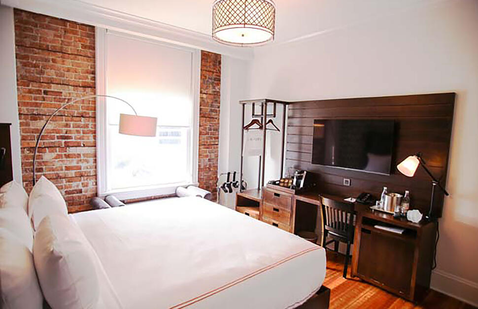 King Skyline room, King Bed, Q & C New Orleans, USA, Atlanta, Deep South