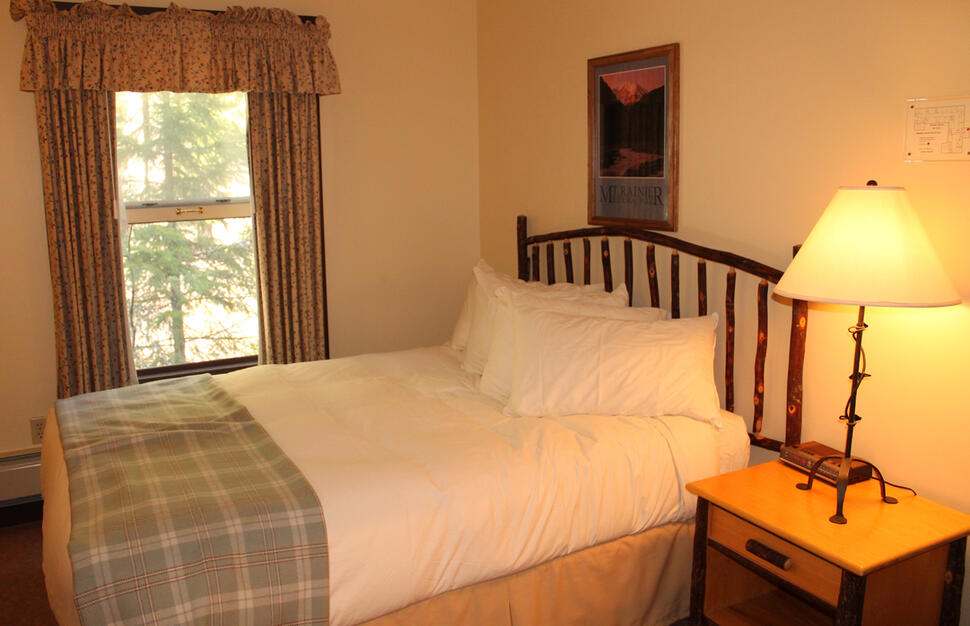 Inn Guestroom