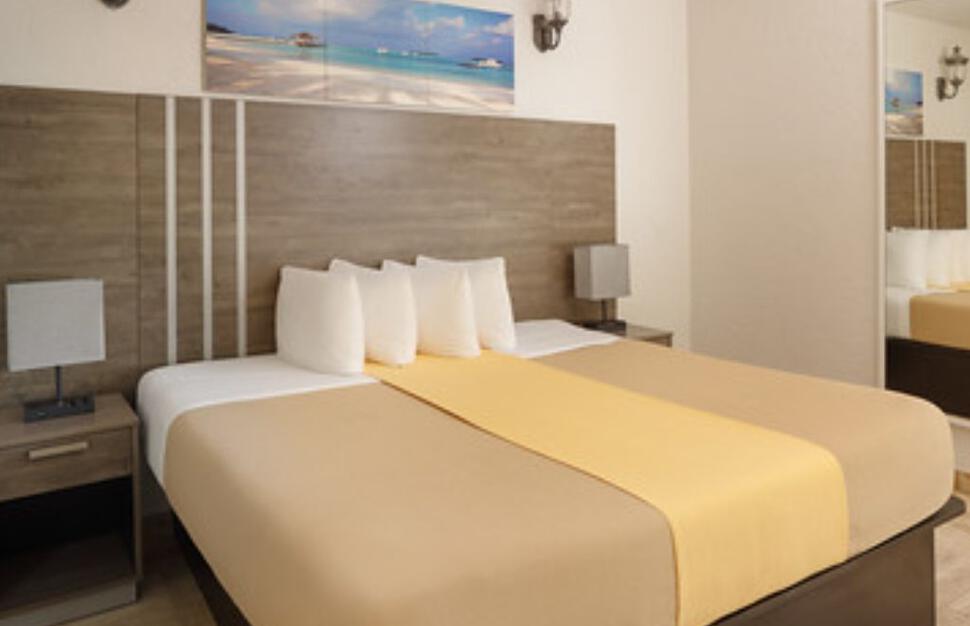 Standard Room, Ocean Five Hotel, Miami Beach, Florida