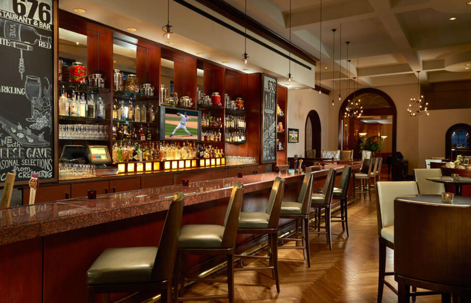676 Lounge
