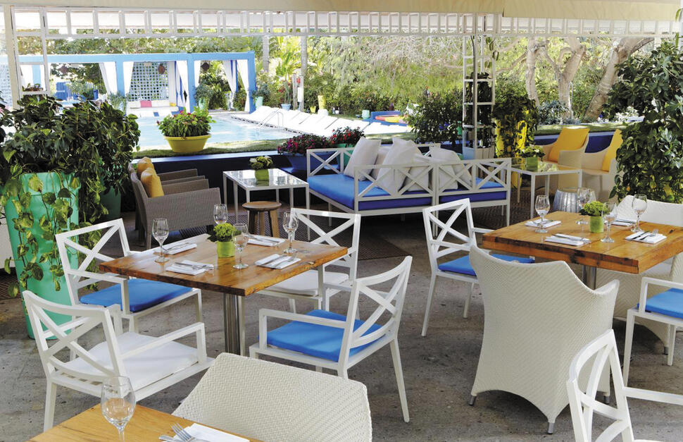 Terrazza Restaurant with pool view, Shore Club, South Beach, Miami