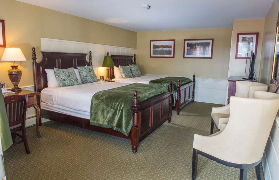 Room with queen beds, 2 queen beds, twin room, inn at mystic, boston, new england, USA, Double Queen Room