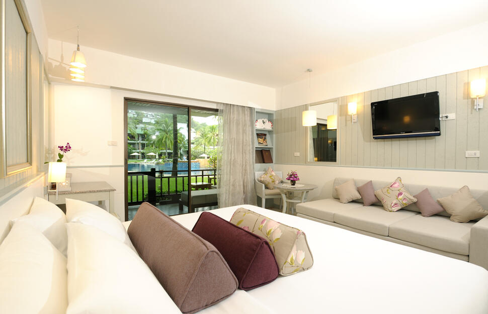 Deluxe Room, Katathani Phuket Beach Resort, Thailand, Far East