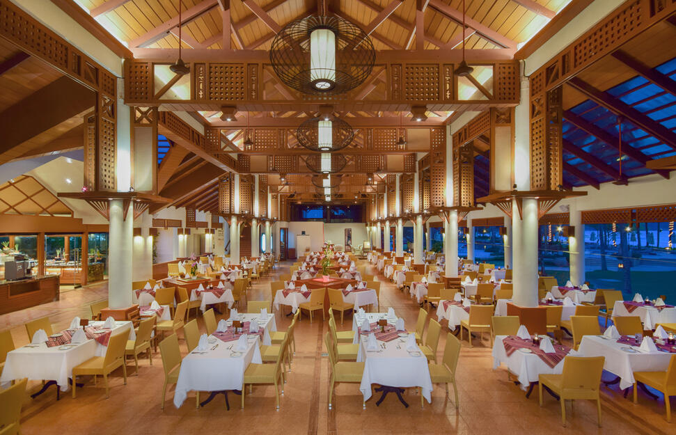 Chomtalay, Katathani Phuket Beach Resort, Thailand, Far East
