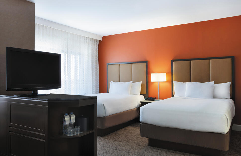 Standard Room, Hyatt Regency Dulles at Dulles International Airport, Washington, USA