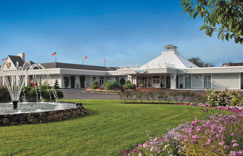 Entrance, Cape Codder Resort & Spa, Cape Cod, Boston, USA