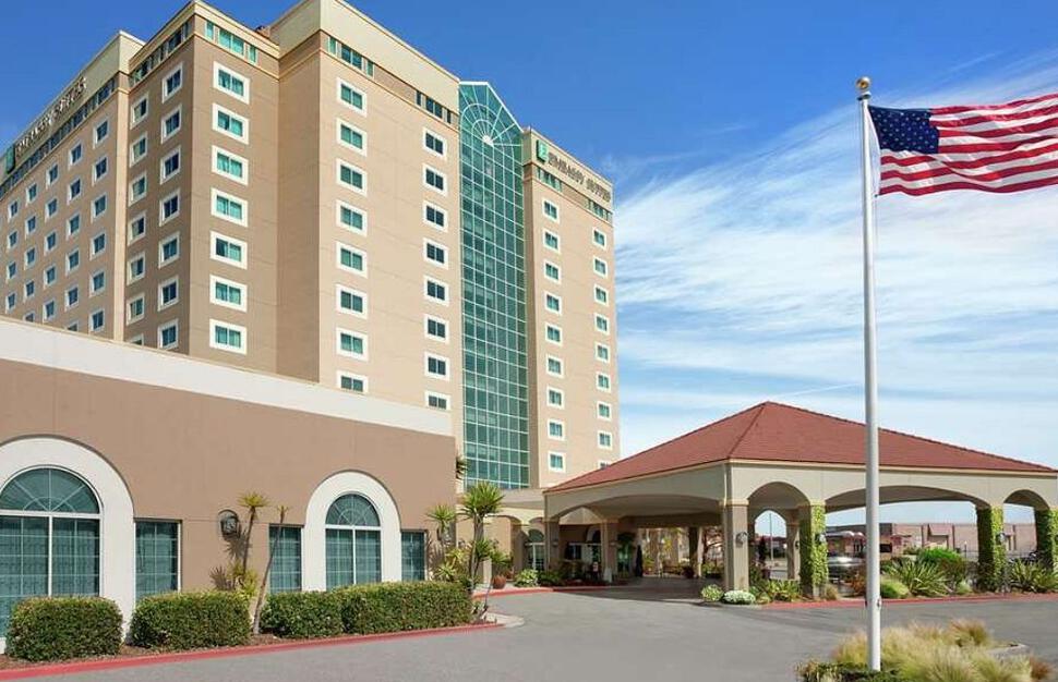 King Corner Suite