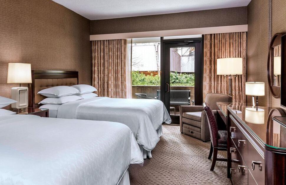 Garden View Room