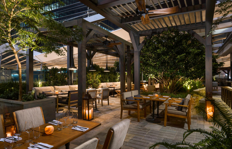 Quinto restaurant terrace