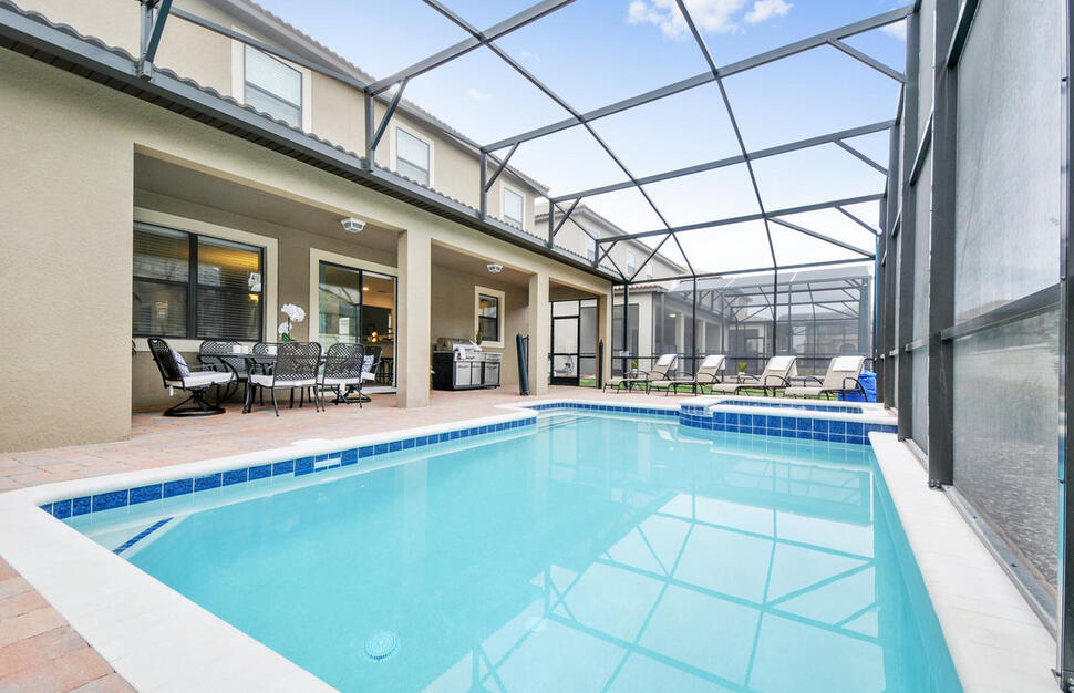 Typical 6-bed house private pool