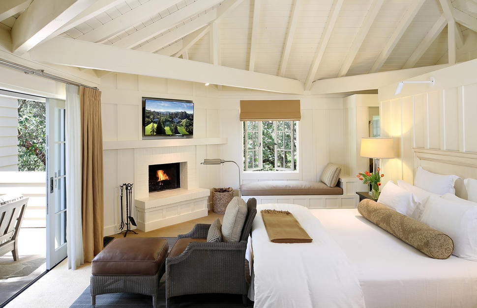 Estate Room