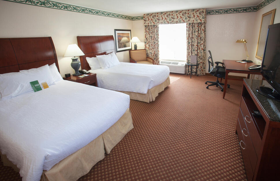 2 Queen Bed Rooms