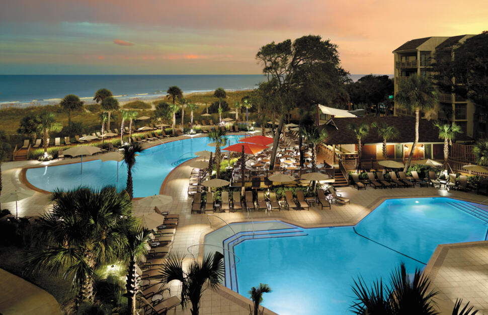 Swimming pool, Omni Hilton Head Oceanfront Resort, South Carolina, USA