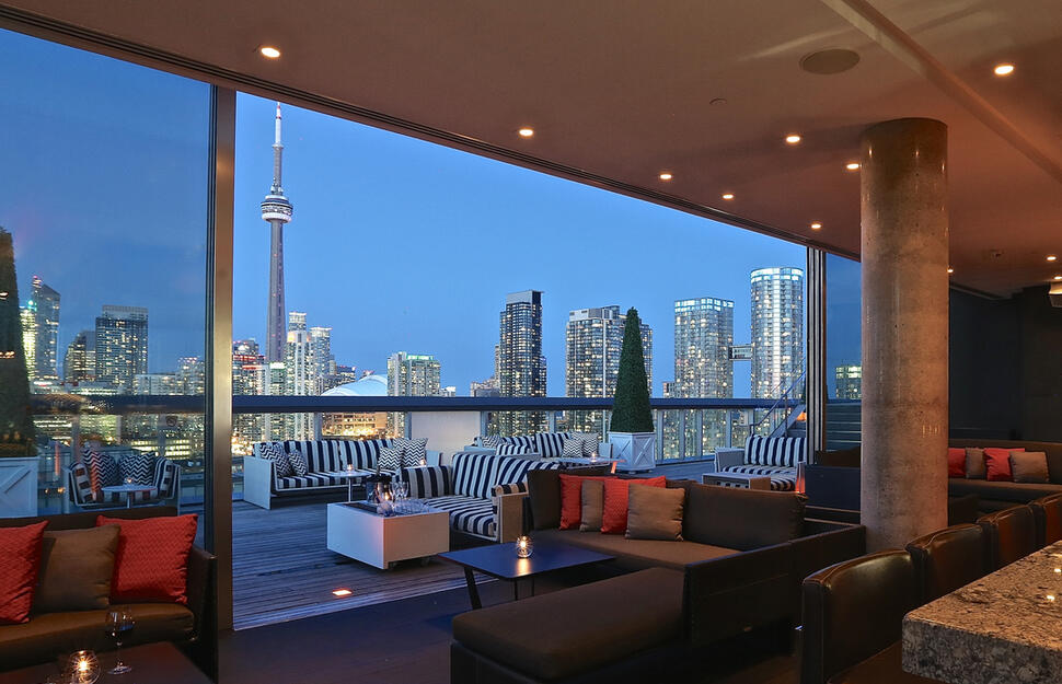 Rooftop Lounge