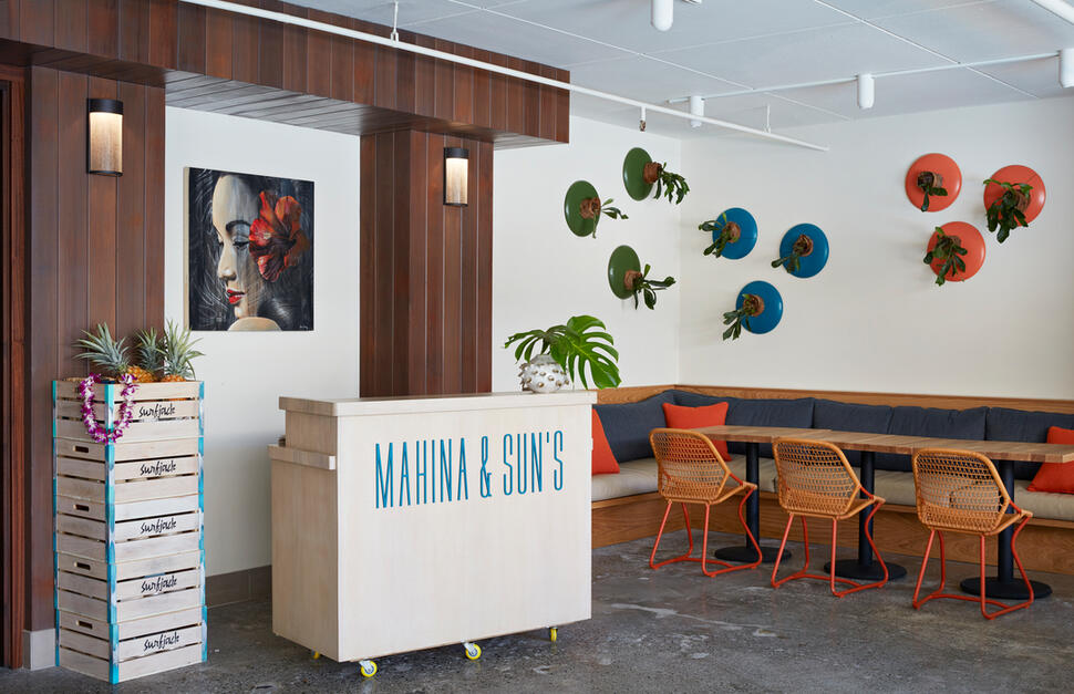 Mahina and Sun's restaurant