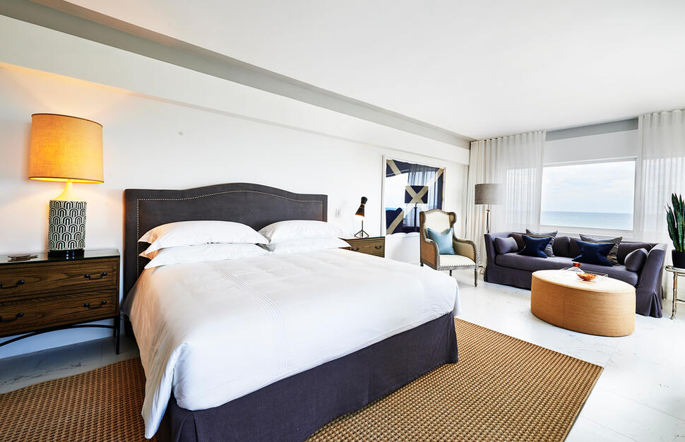 King Ocean Front Room