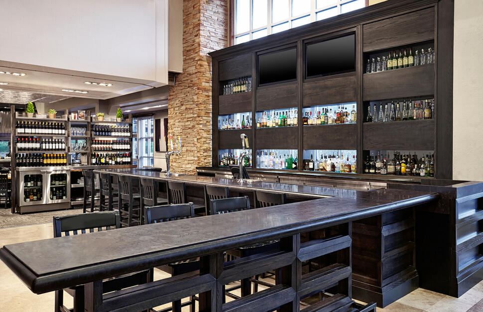 Oliver & Bonacini Bar